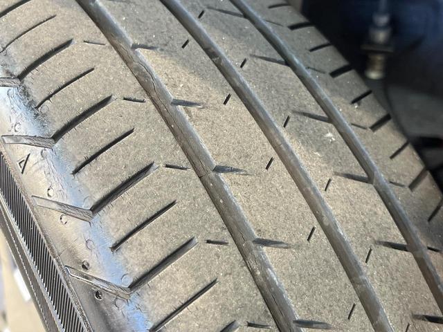 タフト Ｇ　ダーククロムベンチャー　ガラスルーフ　９型ディスプレイオーディオ　バックカメラ　衝突軽減システム　禁煙車　ドラレコ　コーナーセンサー　スマートキー　ＬＥＤヘッド　ルーフレール　ＥＴＣ　純正１５インチアルミ　オートエアコン（48枚目）