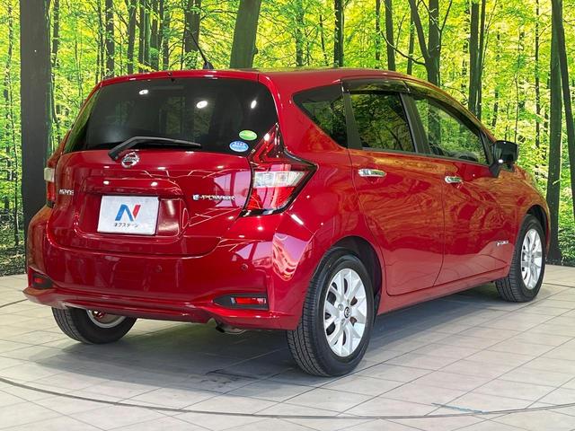 ノート ｅ－パワー　Ｘ　Ｖセレクション　ＢＩＧ－Ｘ９型ナビ　全周囲カメラ　衝突被害軽減システム　禁煙車　ドラレコ　コーナーセンサー　スマートキー　ＬＥＤ　ＥＴＣ　純正１５インチアルミ　オートライト　オートエアコン　Ｂｌｕｅｔｏｏｔｈ（17枚目）