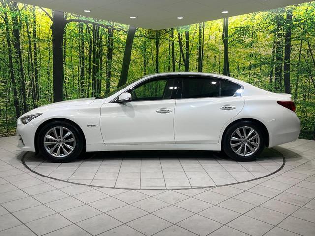 スカイライン ３５０ＧＴ　ハイブリッド　タイプＰ　純正８型ナビ　全周囲カメラ　衝突被害軽減　レーダークルーズ　禁煙車　レザーシート　ドラレコ　コーナーセンサー　スマートキー　ＬＥＤヘッド　ビルトインＥＴＣ　純正１７インチアルミ　車線逸脱警報（48枚目）