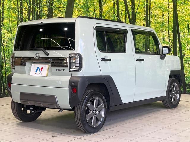 タフト Ｇターボ　クロムベンチャー　ガラスルーフ　ＳＤナビ　全周囲カメラ　衝突被害軽減システム　シートヒーター　クリアランスソナー　オートマチックハイビーム　ＬＥＤヘッドライト　ＥＴＣ　Ｂｌｕｅｔｏｏｔｈ接続（17枚目）