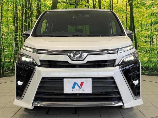 ヴォクシー ＺＳ　煌　両側電動ドア　ＢＩＧ－Ｘ１１型　後席モニター　バックカメラ　衝突被害軽減システム　禁煙車　ドラレコ　コーナーセンサー　スマートキー　ＬＥＤヘッド　ビルトインＥＴＣ　クルコン　純正１６インチアルミ（15枚目）