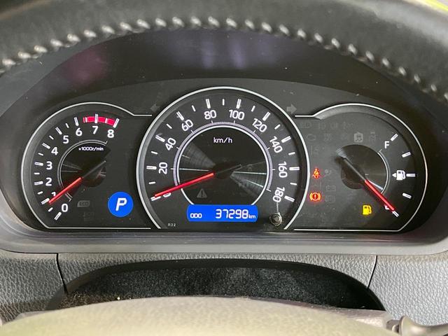 ヴォクシー ＺＳ　煌　両側電動ドア　ＢＩＧ－Ｘ１１型　後席モニター　バックカメラ　衝突被害軽減システム　禁煙車　ドラレコ　コーナーセンサー　スマートキー　ＬＥＤヘッド　ビルトインＥＴＣ　クルコン　純正１６インチアルミ（27枚目）