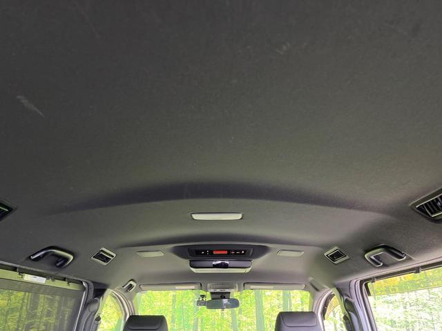 ヴォクシー ＺＳ　煌　両側電動ドア　ＢＩＧ－Ｘ１１型　後席モニター　バックカメラ　衝突被害軽減システム　禁煙車　ドラレコ　コーナーセンサー　スマートキー　ＬＥＤヘッド　ビルトインＥＴＣ　クルコン　純正１６インチアルミ（49枚目）