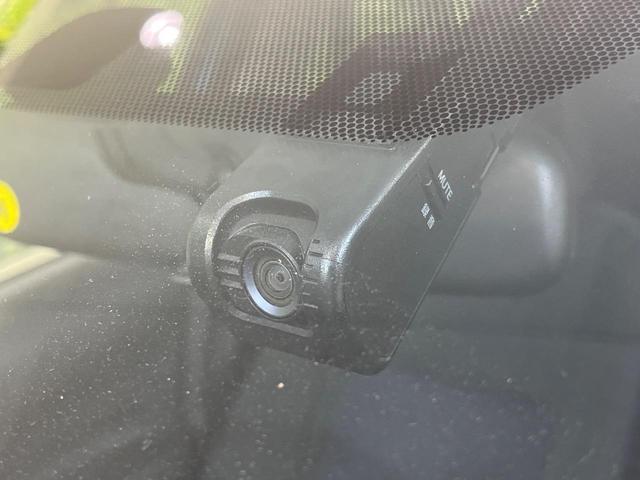 アクア Ｓ　純正ＳＤナビ　バックカメラ　禁煙車　ドラレコ　スマートキー　ビルトインＥＴＣ　オートライト　オートエアコン　Ｂｌｕｅｔｏｏｔｈ　ＣＤ　ＥＴＣ（22枚目）