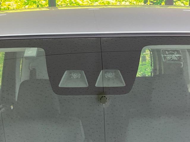 ルーミー Ｇ　コージーエディション　両側電動ドア　純正ＳＤナビ　バックカメラ　衝突被害軽減システム　禁煙車　コーナーセンサー　スマートキー　ビルトインＥＴＣ　クルコン　オートハイビーム　オートライト　オートエアコン　Ｂｌｕｅｔｏｏｔｈ（3枚目）