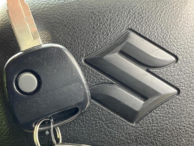 �y�L�[���X�z�������ꂽ�ꏊ����ł��{�^����Ńh�A�̊J���E�{�����ł���̂łƂ��Ă��֗��I�h�A�̌�������ɏ������邱�Ƃ�����܂����