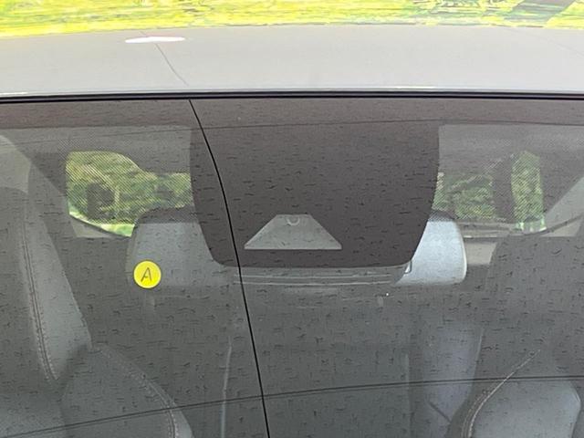 ＲＡＶ４ アドベンチャー　純正１０型ナビ　バックカメラ　衝突被害軽減　ＢＳＭ　レーダークルーズ　禁煙車　電動リアゲート　前席シートエアコン　パワーシート　コーナーセンサー　スマートキー　ＬＥＤヘッド　ビルトインＥＴＣ（4枚目）