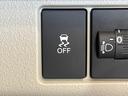 ベースグレード　電動スライドドア　純正８型ナビ　バックカメラ　衝突被害軽減システム　禁煙車　コーナーセンサー　スマートキー　ＬＥＤヘッド　ＥＴＣ　オートライト　オートエアコン　Ｂｌｕｅｔｏｏｔｈ　フルセグ（32枚目）