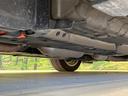 ハイブリッド　レザーパッケージ　メーカーナビ　バックカメラ　禁煙車　レザーシート　スマートキー　ＨＩＤヘッド　ビルトインＥＴＣ　クルコン　純正１７インチアルミ　オートライト　デュアルエアコン　Ｂｌｕｅｔｏｏｔｈ　ＣＤ　フルセグ（58枚目）