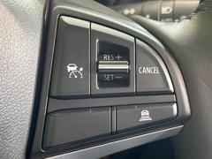 �ڥ����ץƥ��֥��롼������ȥ�����۹�®ƻϩ�Ǥ�Ĺ��Υ���Ԥ��ڤˡ�����ư��®�٤��ݤĥ��롼������ȥ����뤬�����ͷڸ������ƥ��Ϣ�Ȥ��������μ�ξ���Τ��Ƽִ֤��ݤĤ褦��®��Ĵ�ᤷ�Ƥ���ޤ����� 4