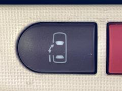 �ڥѥ���饤�ɥɥ��ۥ��ޡ��ȥ����䱿ž�ʤΥ����å��ǥ��饤�ɥɥ��γ��Ĥ���ǽ����ư�������Ϥ�����ƥɥ��򳫤���ɬ�פ�̵���������������ͤǤ⡢�Ť���ʪ����äƤ������饯�˳����Ĥ�Ǥ��ޤ��� 5