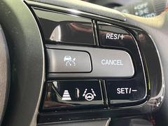 �ڥ����ץƥ��֥��롼������ȥ�����۹�®ƻϩ�Ǥ�Ĺ��Υ���Ԥ��ڤˡ�����ư��®�٤��ݤĥ��롼������ȥ����뤬�����ͷڸ������ƥ��Ϣ�Ȥ��������μ�ξ���Τ��Ƽִ֤��ݤĤ褦��®��Ĵ�ᤷ�Ƥ���ޤ����� 6