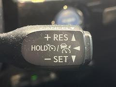 �ڥ졼�������롼������ȥ�����۹�®ƻϩ�Ǥ�Ĺ��Υ���Ԥ��ڤˡ�����ư��®�٤��ݤĥ��롼������ȥ����뤬�����ͷڸ������ƥ��Ϣ�Ȥ��������μ�ξ���Τ��Ƽִ֤��ݤĤ褦��®��Ĵ�ᤷ�Ƥ���ޤ����� 6