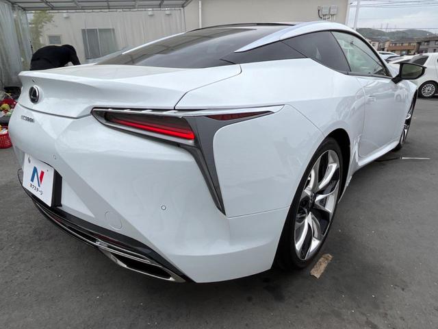 ＬＣ ＬＣ５００ｈ　Ｌパッケージ　パノラマルーフ　マークレビンソン　セーフティシステムプラス　白革　純正ＯＰ２１インチＡＷ　フルＬＥＤヘッド　ブラインドスポット　クリアランスソナー　パワーシート　シートベンチレーション　バックカメラ（20枚目）