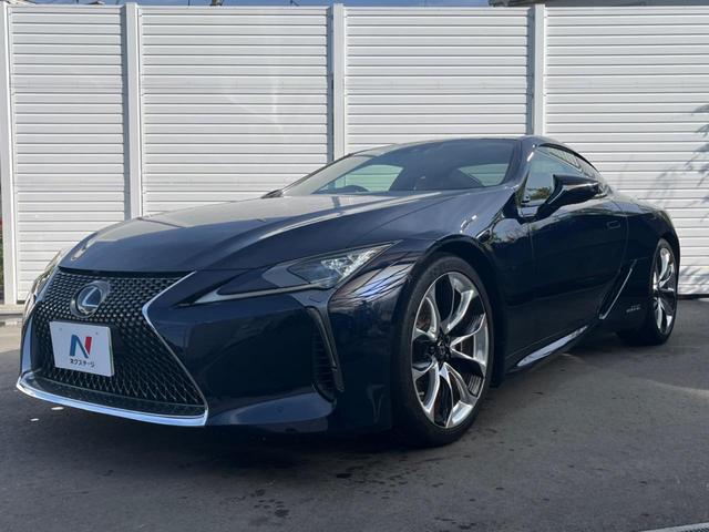 ＬＣ５００ｈ　Ｌパッケージ　赤革　ガラスルーフ　セーフティシステムプラス　オプション２１ｉインチＶ字スポークポリッシュＡＷ　フルＬＥＤ　レーダークルーズ　革巻きステアリング　パドルシフト　クリアランスソナー　ブラインドスポット(26枚目)