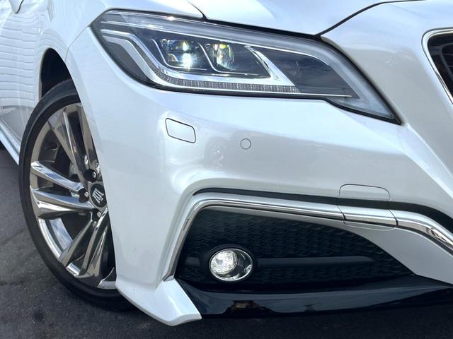 クラウンハイブリッド ＲＳ　後期　セーフティパッケージプラス　純正１２．３インチナビ　パノラミックビュー　ブラインドスポット　セーフティセンス　三眼ＬＥＤヘッド　ハーフレザー　パワーシート　純正ＯＰ１８インチＡＷ　スマートキー（13枚目）