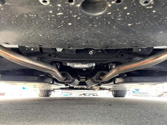 クラウンハイブリッド ＲＳ　後期　セーフティパッケージプラス　純正１２．３インチナビ　パノラミックビュー　ブラインドスポット　セーフティセンス　三眼ＬＥＤヘッド　ハーフレザー　パワーシート　純正ＯＰ１８インチＡＷ　スマートキー（20枚目）