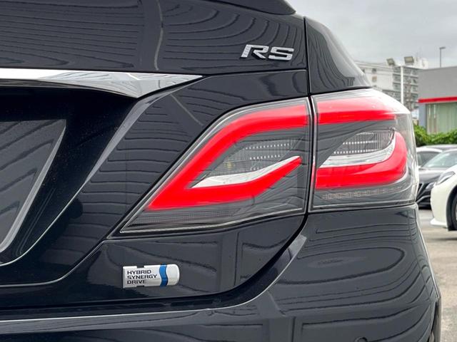 クラウンハイブリッド ＲＳアドバンス　ＴＲＤエアロ（Ｆ）　ムーンルーフ　レザーシートパッケージ　セーフティパッケージプラス　デジタルインナーミラー　純正ナビ　パノラミックビュー　三眼ＬＥＤヘッド　セーフティセンス　ブラインドスポット　禁煙（35枚目）
