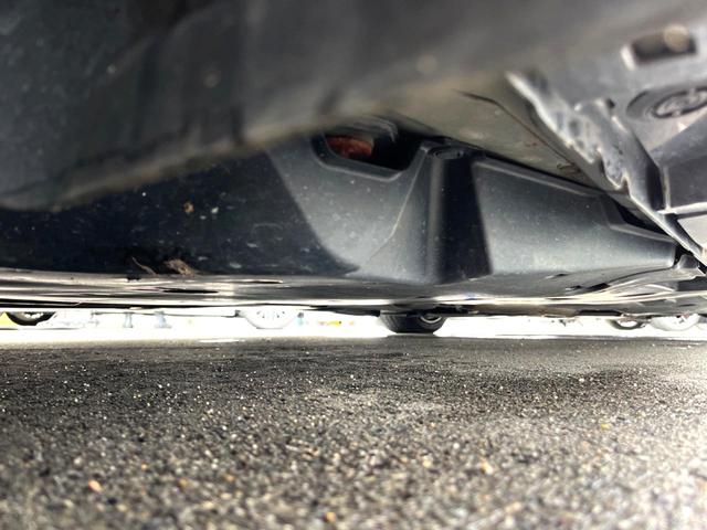 クラウンハイブリッド ＲＳアドバンス　ＴＲＤエアロ（Ｆ）　ムーンルーフ　レザーシートパッケージ　セーフティパッケージプラス　デジタルインナーミラー　純正ナビ　パノラミックビュー　三眼ＬＥＤヘッド　セーフティセンス　ブラインドスポット　禁煙（38枚目）