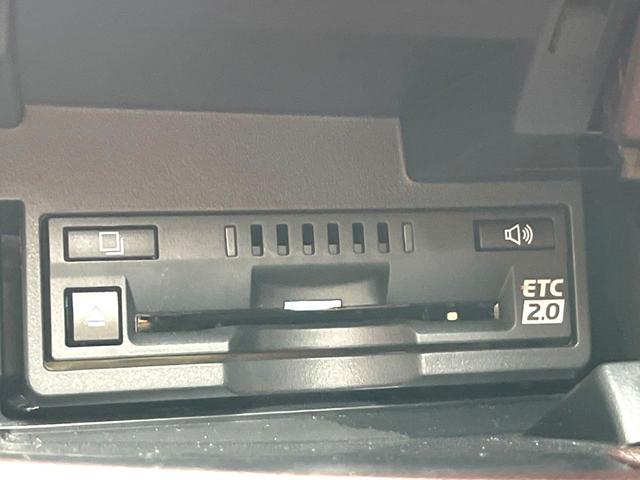 ＥＳ ＥＳ３００ｈ　バージョンＬ　ムーンルーフ　セミアニリン革シート　メモリー付パワーシート　シートベンチレーション　純正１２．３インチナビ　パノラミックビュー　セーフティシステムプラス　ブラインドスポット　純正１８インチＡＷ　禁煙車（29枚目）