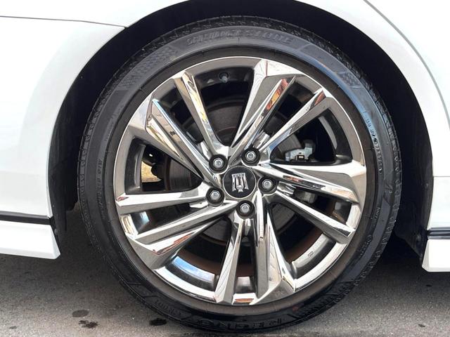 クラウンハイブリッド ＲＳアドバンス　ムーンルーフ　ＴＲＤフルエアロ　セーフティパッケージプラス　黒革　純正ナビ　パノラミックビュー　セーフティセンス　三眼ＬＥＤヘッド　ブラインドスポット　レーダークルーズ　シートベンチレーション　禁煙車（23枚目）