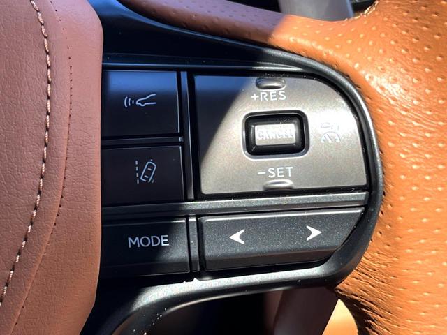 ＬＣ ＬＣ５００ｈ　Ｌパッケージ　マークレビンソン　純正ＯＰ２１インチＡＷ　パノラマルーフ　セーフティシステムプラス　セミアニリン革シート　パワーシート　純正１０．３インチナビ　バックカメラ　フルＬＥＤヘッド　革巻きステアリング　禁煙（9枚目）