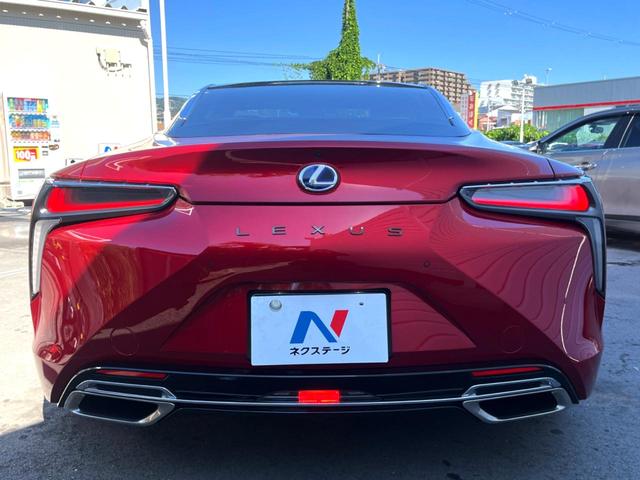 ＬＣ ＬＣ５００ｈ　Ｌパッケージ　マークレビンソン　純正ＯＰ２１インチＡＷ　パノラマルーフ　セーフティシステムプラス　セミアニリン革シート　パワーシート　純正１０．３インチナビ　バックカメラ　フルＬＥＤヘッド　革巻きステアリング　禁煙（18枚目）