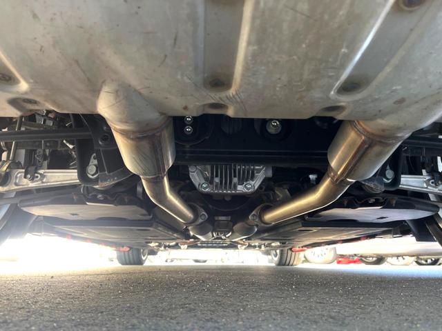 ＬＣ ＬＣ５００ｈ　Ｌパッケージ　マークレビンソン　純正ＯＰ２１インチＡＷ　パノラマルーフ　セーフティシステムプラス　セミアニリン革シート　パワーシート　純正１０．３インチナビ　バックカメラ　フルＬＥＤヘッド　革巻きステアリング　禁煙（22枚目）