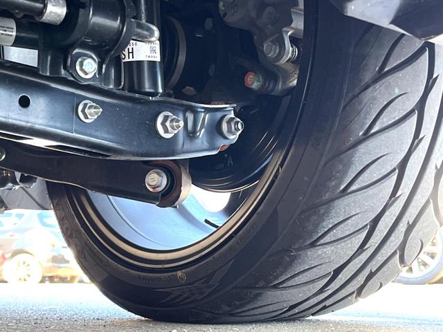 ＧＲ８６ ＲＣ　ＭＴ　アイサイト　レーダークルーズ　フルＬＥＤヘッド　デュアルオートエアコン　オートライト　ハイビームアシスト　横滑り防止　ＲＡＹ製１８インチＡＷ　スマートキー　クリアランスソナー　車線逸脱警報　禁煙（30枚目）