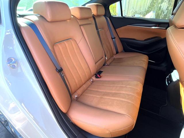 MAZDA6セダン XD 20thアニバーサリーエディション 特別仕様車 サンルーフ ターボ マツダコネクト 360度ビュー 茶革 メモリー付パワーシート シートヒーター アドバンストスマートシティブレーキサポート BSM レーダークルーズ 純正19インチAW(12枚目)