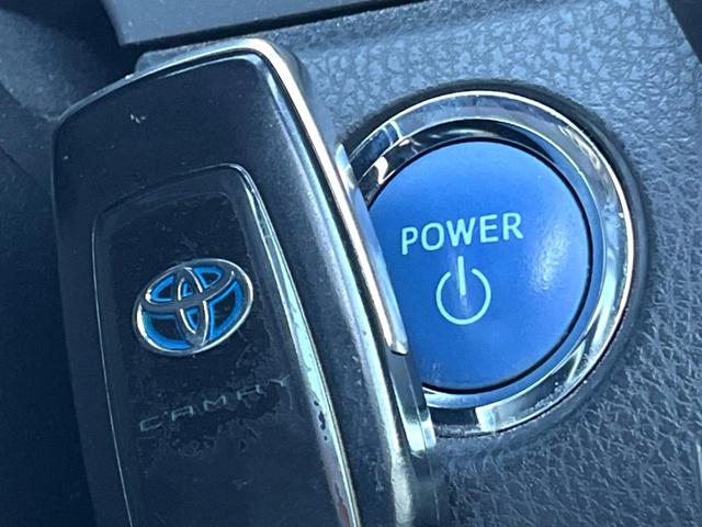 カムリ WSブラックエディション 特別仕様車 JBLサウンドシステム セーフティセンス 純正8インチディスプレイオーディオ バックカメラ 黒革 パワーシート シートヒーター LEDヘッド 純正18インチAW 革巻きステアリング 禁煙車(51枚目)