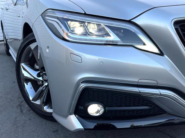 クラウンハイブリッド RSアドバンス レザーシートパッケージ セーフティパッケージプラス セーフティセンス ブラインドスポット 純正ナビ パノラミックビュー メモリー付パワーシート シートベンチレーション 三眼LEDヘッド パドルシフト(16枚目)