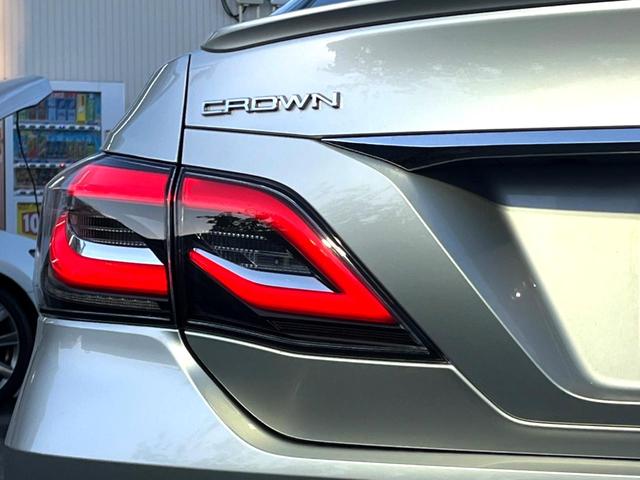 クラウンハイブリッド RSアドバンス レザーシートパッケージ セーフティパッケージプラス セーフティセンス ブラインドスポット 純正ナビ パノラミックビュー メモリー付パワーシート シートベンチレーション 三眼LEDヘッド パドルシフト(29枚目)