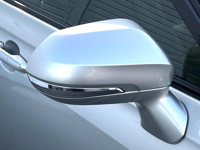 クラウンハイブリッド RSアドバンス レザーシートパッケージ セーフティパッケージプラス セーフティセンス ブラインドスポット 純正ナビ パノラミックビュー メモリー付パワーシート シートベンチレーション 三眼LEDヘッド パドルシフト(34枚目)