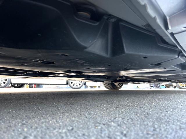 クラウンハイブリッド RSアドバンス レザーシートパッケージ セーフティパッケージプラス セーフティセンス ブラインドスポット 純正ナビ パノラミックビュー メモリー付パワーシート シートベンチレーション 三眼LEDヘッド パドルシフト(39枚目)