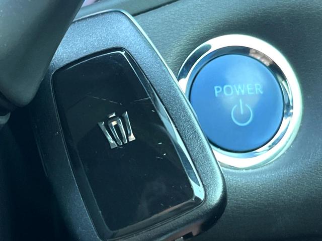 クラウンハイブリッド RSアドバンス レザーシートパッケージ セーフティパッケージプラス セーフティセンス ブラインドスポット 純正ナビ パノラミックビュー メモリー付パワーシート シートベンチレーション 三眼LEDヘッド パドルシフト(52枚目)