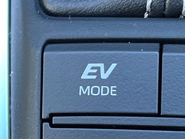 クラウンハイブリッド RSアドバンス レザーシートパッケージ セーフティパッケージプラス セーフティセンス ブラインドスポット 純正ナビ パノラミックビュー メモリー付パワーシート シートベンチレーション 三眼LEDヘッド パドルシフト(66枚目)