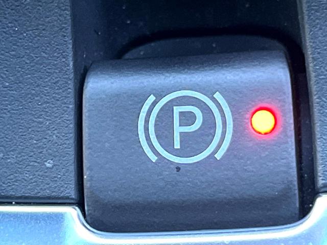 クラウンハイブリッド RSアドバンス レザーシートパッケージ セーフティパッケージプラス セーフティセンス ブラインドスポット 純正ナビ パノラミックビュー メモリー付パワーシート シートベンチレーション 三眼LEDヘッド パドルシフト(68枚目)