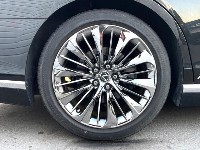 LS LS500h Iパッケージ ムーンルーフ 純正OP20インチAW セーフティシステムプラスA 黒革 パワーシート シートベンチレーション 純正12.3インチナビ パノラミックビュー 革巻きステアリング パドルシフト スマートキー(24枚目)