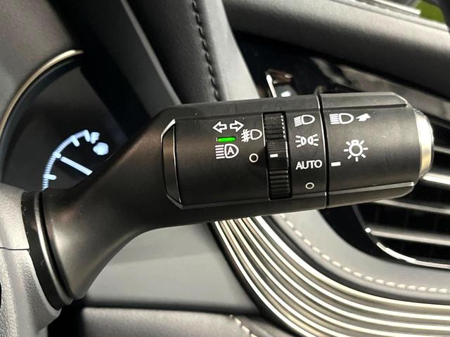 LS LS500h Iパッケージ ムーンルーフ 純正OP20インチAW セーフティシステムプラスA 黒革 パワーシート シートベンチレーション 純正12.3インチナビ パノラミックビュー 革巻きステアリング パドルシフト スマートキー(51枚目)