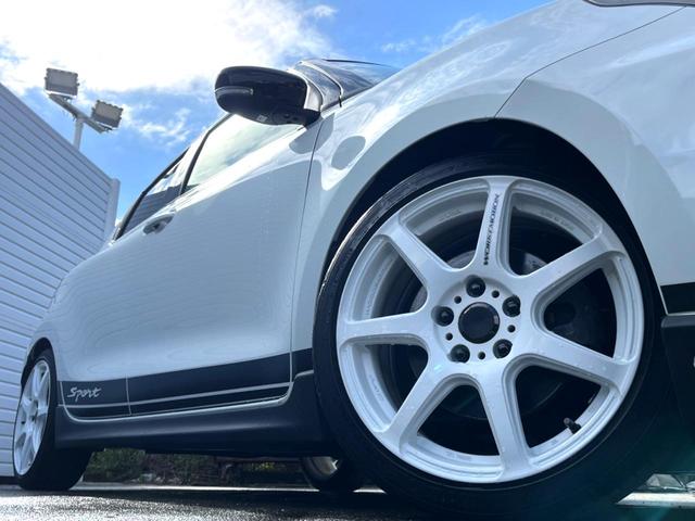 スイフトスポーツ ベースグレード MT Greddyフロントエアロ HKSマフラー 純正ナビ バックカメラ ターボ クルーズコントロール LEDヘッド WORK17インチAW シートヒーター ステンレス製ペダル LEDフロントフォグ(14枚目)