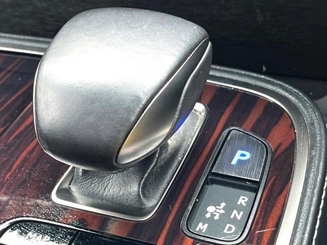LS LS500 Iパッケージ ムーンルーフ セーフティシステムプラスA 黒革シート 純正12.3インチナビ パノラミックビュー パワーシート シートベンチレーション シートヒーター 純正19インチAW 革巻きステアリング 禁煙車(74枚目)