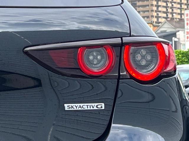 MAZDA3ファストバック 20S Lパッケージ BOSE 純正フルエアロ 純正OP18インチBBS製AW 360度セーフティパッケージ 黒革 パワーシート シートヒーター スマートシティーブレーキサポート クルージングトラフィックサポート 禁煙車(35枚目)