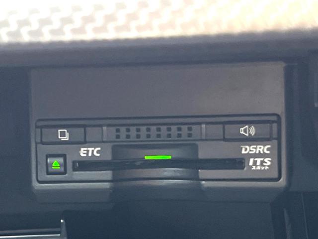 CT CT200h Fスポーツ クリアランスソナー 純正ナビ バックカメラ クルーズコントロール シートヒーター パワーシート LEDヘッド 純正17インチAW 革巻きステアリング パドルシフト アルミペダル デュアルオートエアコン(58枚目)