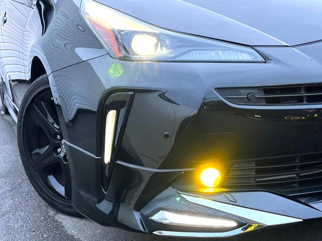 プリウス Aツーリングセレクション・ブラックエディション 特別仕様車 モデリスタフルエアロ ALPINEナビ パノラミックビュー セーフティセンス ブラインドスポット インテリジェントクリアランスソナー インテリジェントパーキングアシスト パワーシート 禁煙(14枚目)