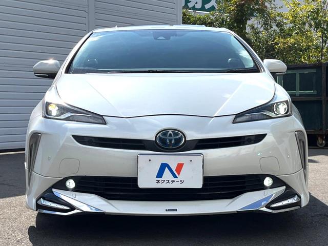 プリウス Aプレミアム 後期 モデリスタエアロ ムーンルーフ セーフティセンス 純正ナビ バックカメラ 黒革 ブラインドスポット LEDヘッド レーダークルーズ 純正15インチAW シートベンチレーション 革巻きステアリング(15枚目)