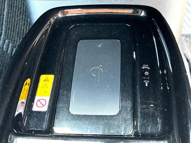 プリウス Aプレミアム 後期 モデリスタエアロ ムーンルーフ セーフティセンス 純正ナビ バックカメラ 黒革 ブラインドスポット LEDヘッド レーダークルーズ 純正15インチAW シートベンチレーション 革巻きステアリング(53枚目)