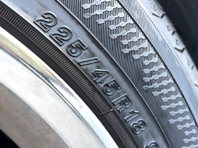 クラウンハイブリッド RSアドバンス モデリスタエアロキット ムーンルーフ レザーシートパッケージ デジタルインナーミラー セーフティパッケージプラス 純正ナビ パノラミックビュー 三眼LEDヘッド 純正18インチAW パドルシフト 禁煙(27枚目)