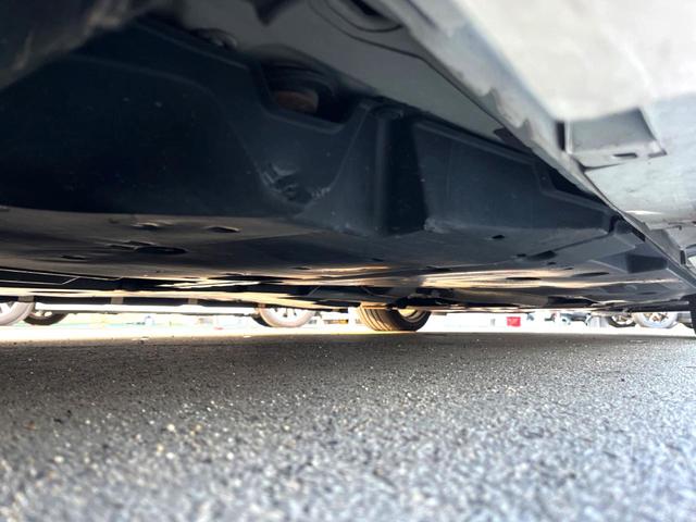 クラウンハイブリッド RSアドバンス モデリスタエアロキット ムーンルーフ レザーシートパッケージ デジタルインナーミラー セーフティパッケージプラス 純正ナビ パノラミックビュー 三眼LEDヘッド 純正18インチAW パドルシフト 禁煙(38枚目)