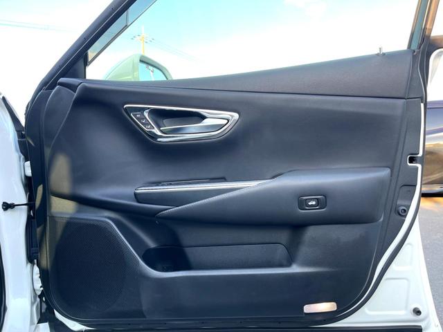 クラウンハイブリッド RSアドバンス モデリスタエアロキット ムーンルーフ レザーシートパッケージ デジタルインナーミラー セーフティパッケージプラス 純正ナビ パノラミックビュー 三眼LEDヘッド 純正18インチAW パドルシフト 禁煙(44枚目)